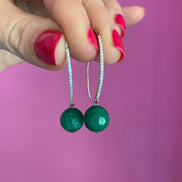 ICONICI – giada verde - sfere e ago lungo rodio con zirconi