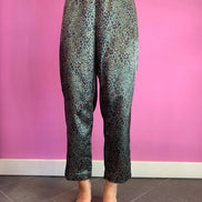 William Shakespeare - Pantaloni con tasche in raso animalier verde con tasche ed elastico in vita