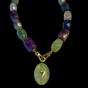 Collana JAIPUR - gemme colorate  e pendente prenite