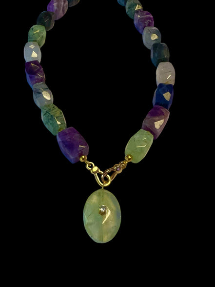 Collana JAIPUR - gemme colorate  e pendente prenite