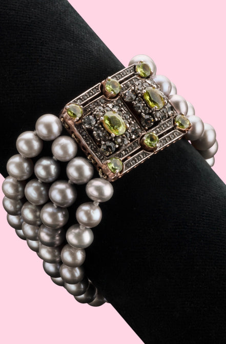 Bracciale DECO - 4 fili perle grey con chiusura gioiello argento 925 peridoto zirconi