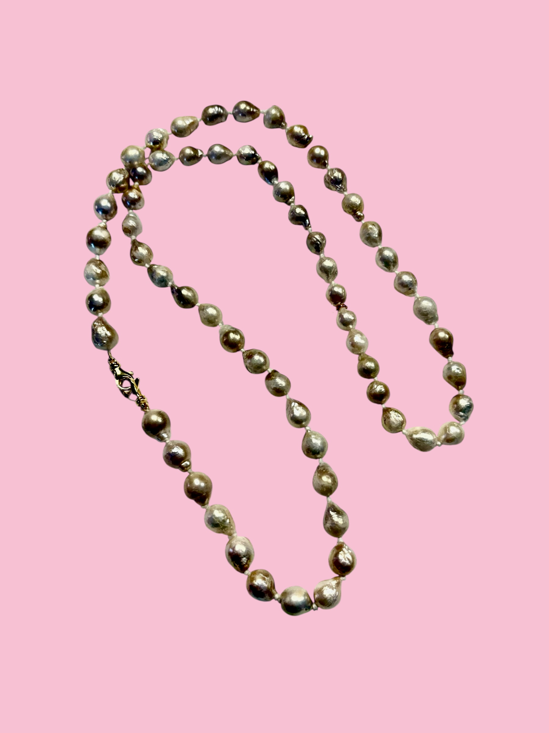 JAIPUR  - Collana sautoir perle barocche e argento 925 doppio moschettone e charms