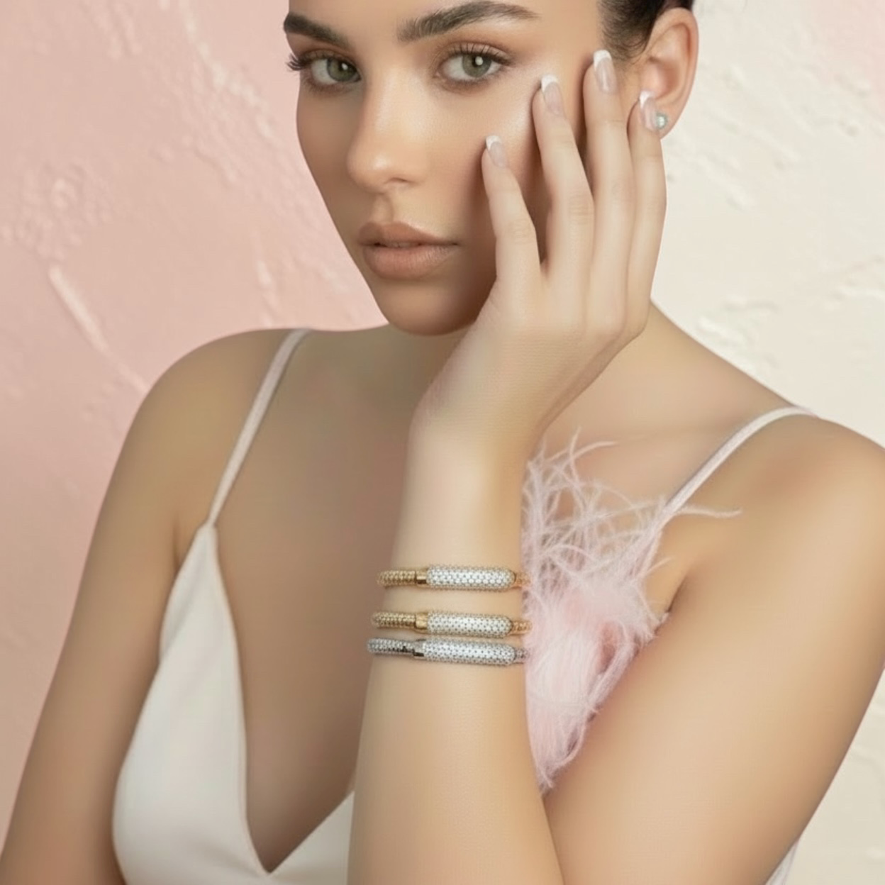Bracciale ROUND Tubogas argento 925 con zirconi