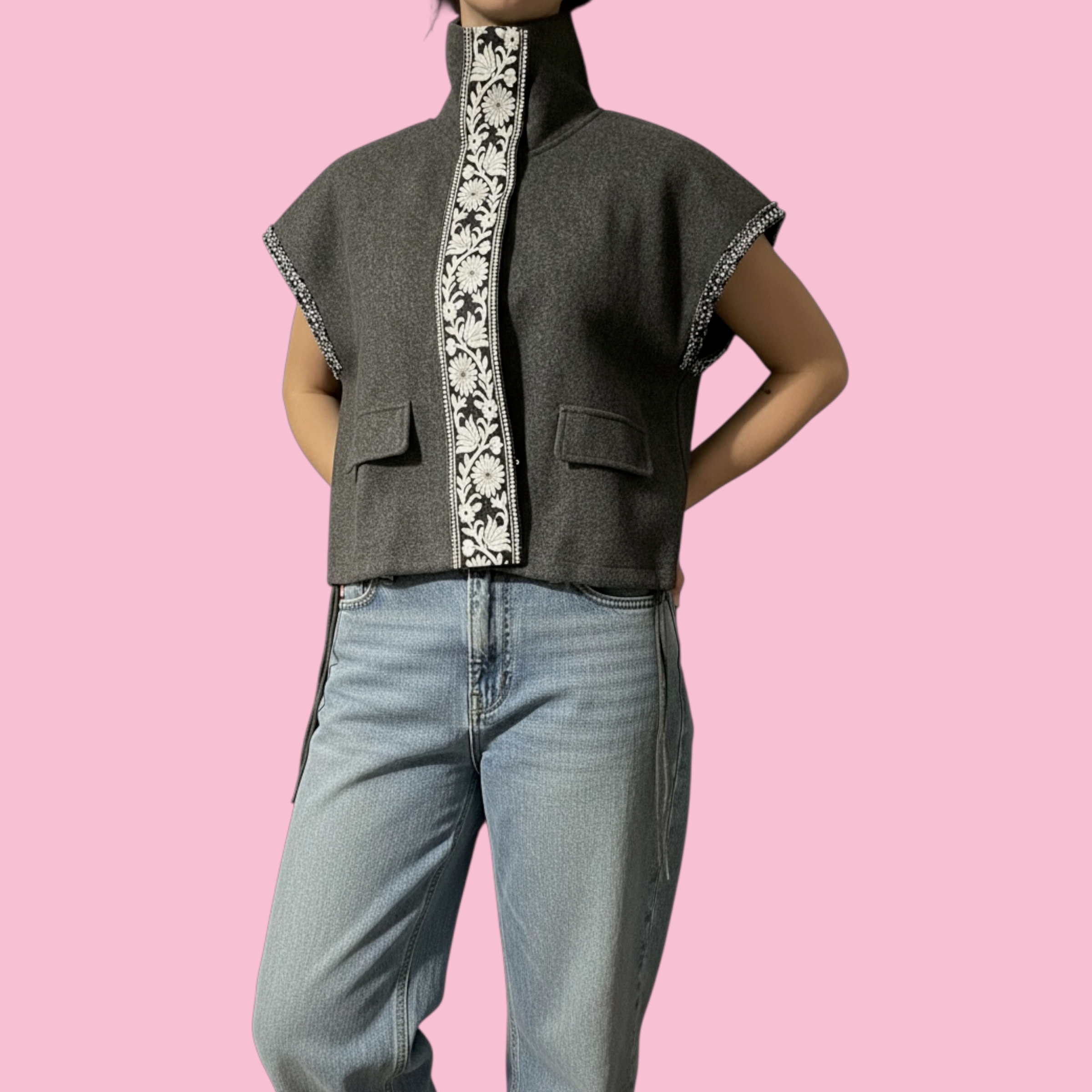 Felpa Gilet  Flowers grigio  con passamaneria Couture