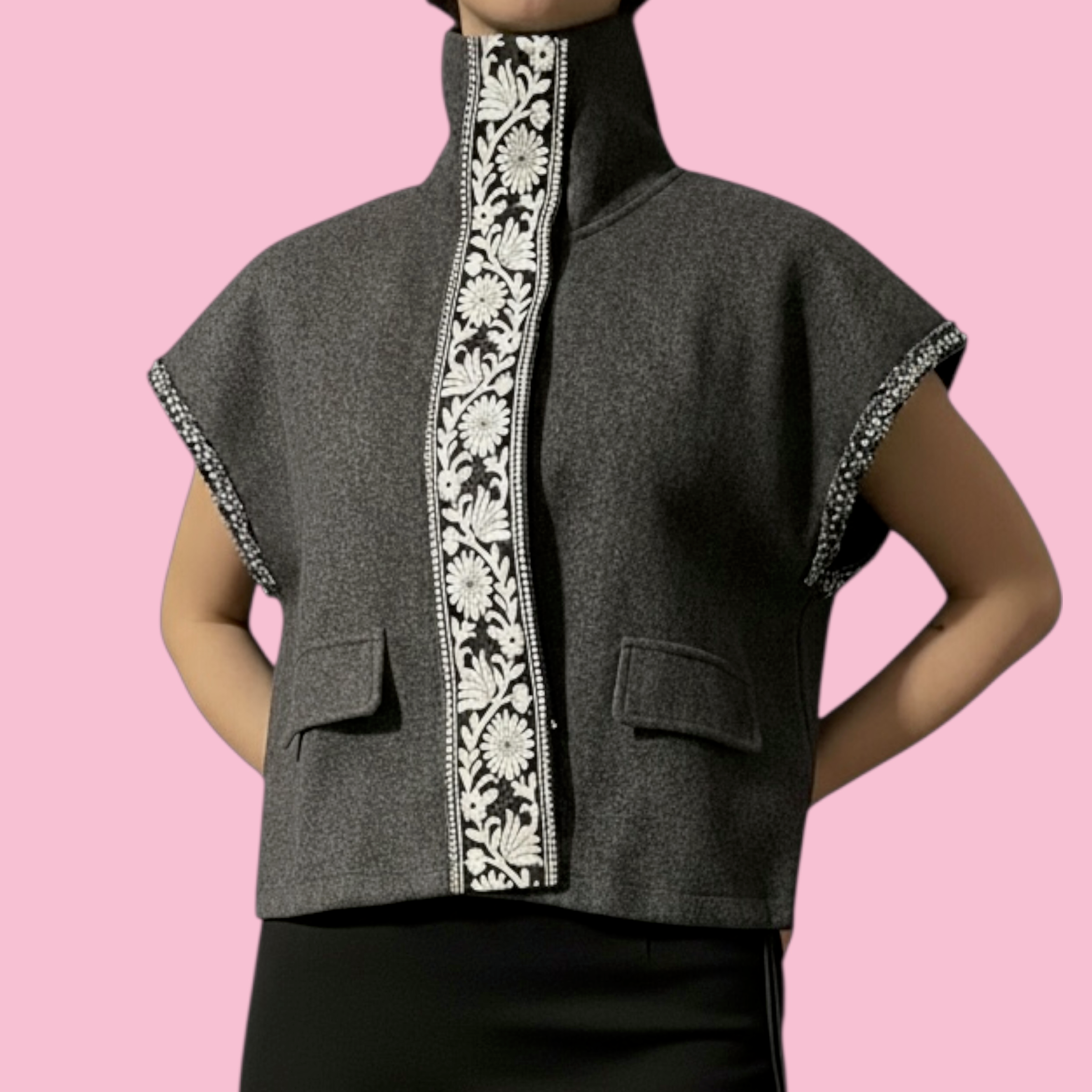 Felpa Gilet  Flowers grigio  con passamaneria Couture