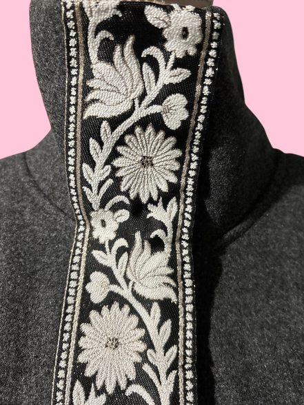 Felpa Gilet  Flowers grigio  con passamaneria Couture
