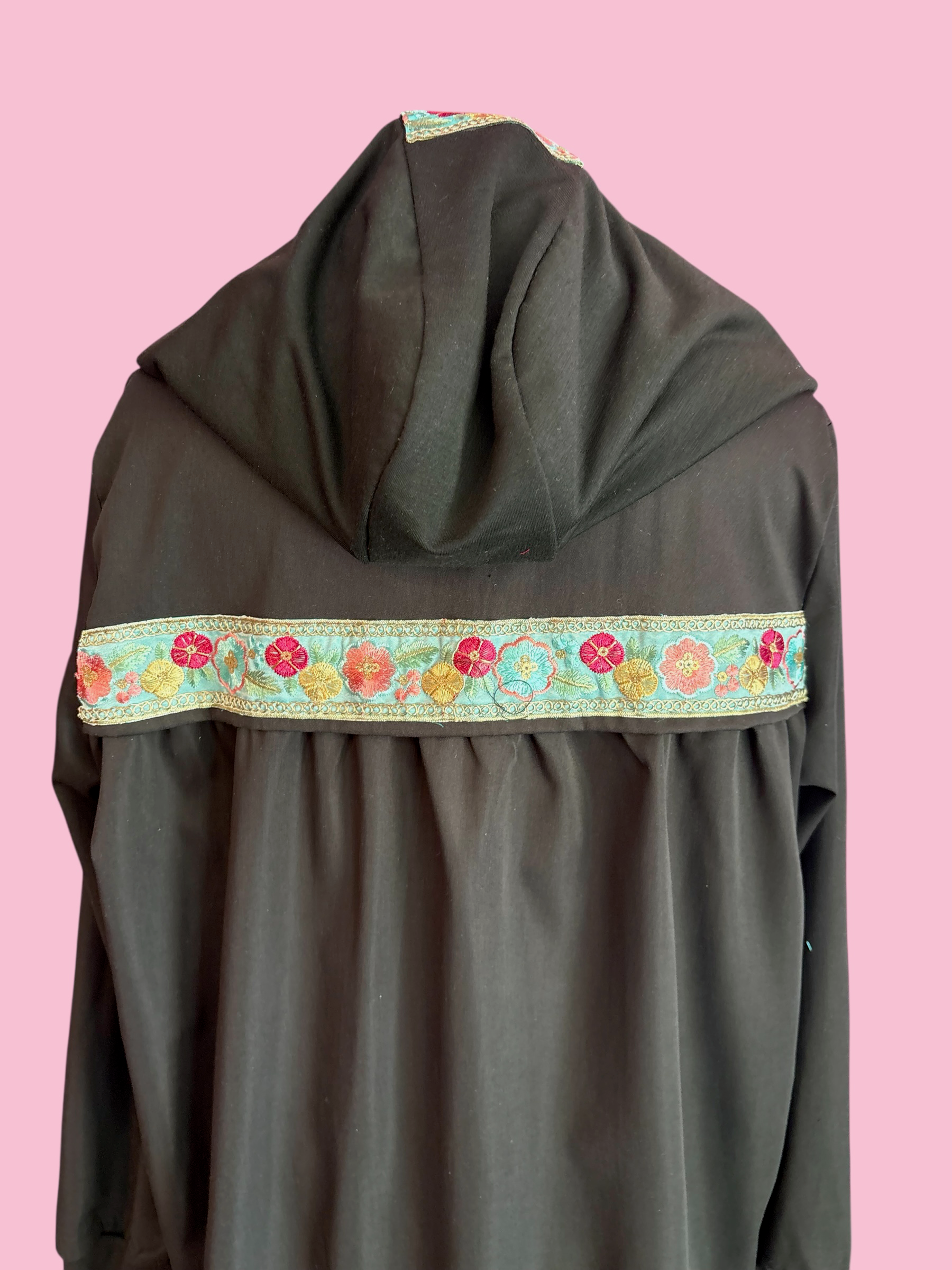 Flower Parka  : giacca lunga con passamaneria Couture