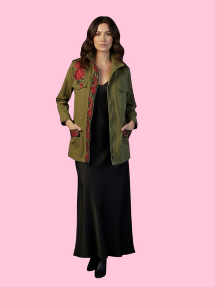 Flower jacket - verde militare 100% cotone con passamaneria Couture rose rosse