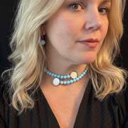 INCANTEVOLE -  OCEANO Chocker flessibile contrarié  turchese  0,8 con terminali madreperla