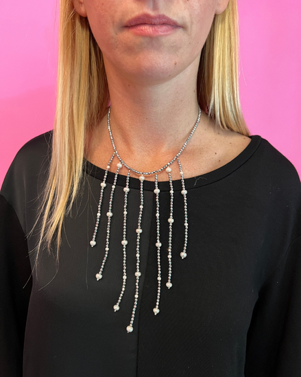 Collana CASCATA Pioggia di luce in ematite argento con perle