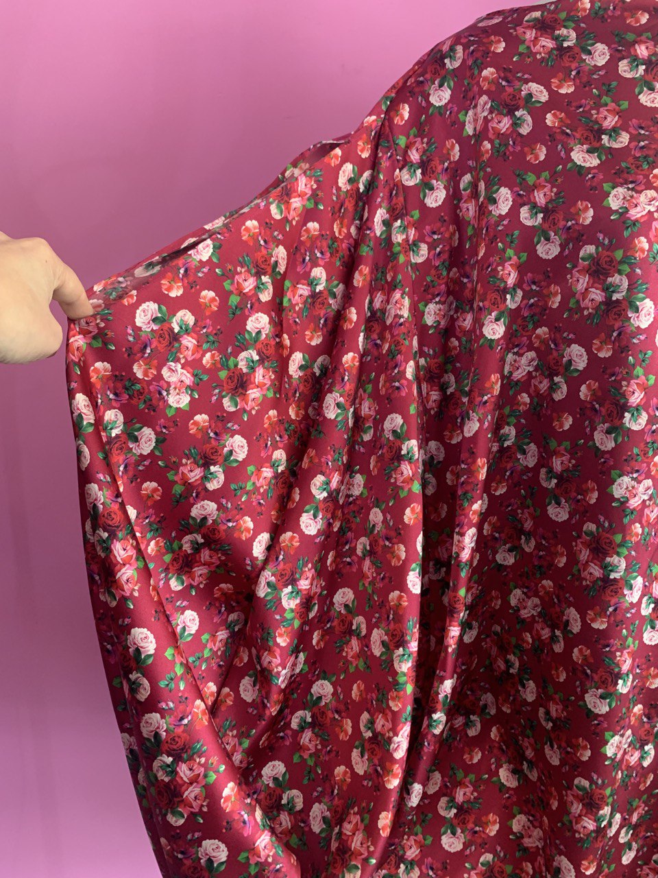 FLOWER Poetica - Abito a palloncino seta 100% con fantasia rose