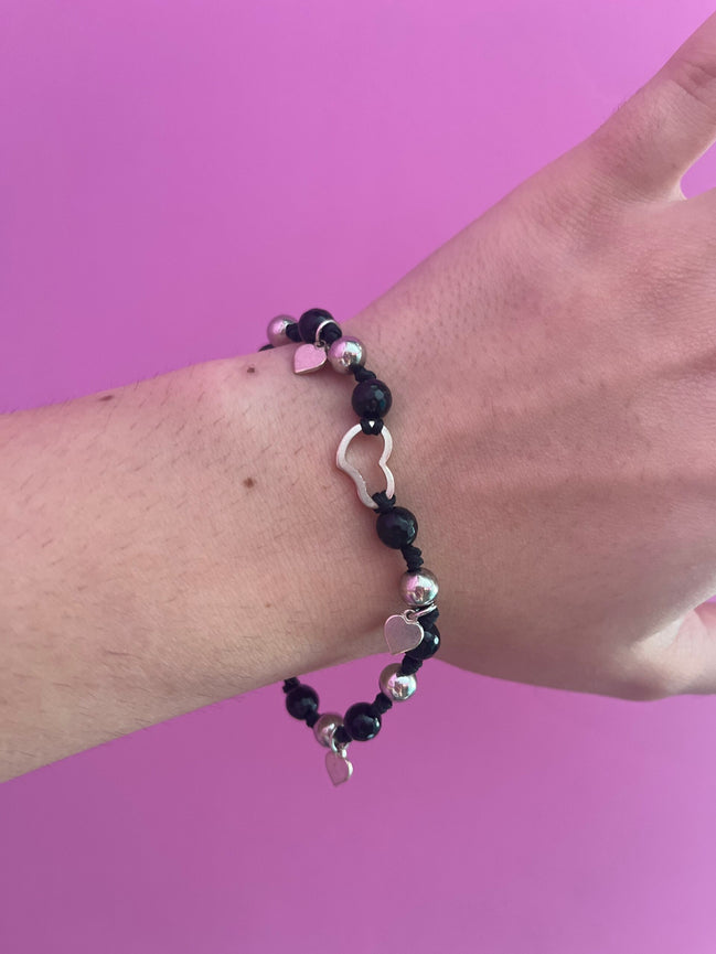 NODINI - Bracciale con onice, cuore e charms