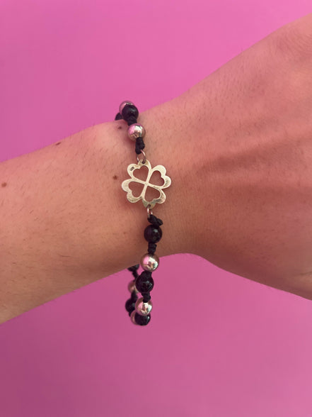 NODINI - Bracciale con onice e quadrifoglio