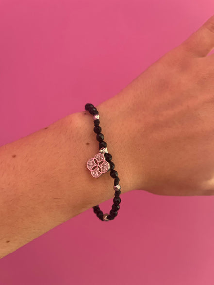 NODINI - Bracciale con onice e quadrifoglio con zirconi