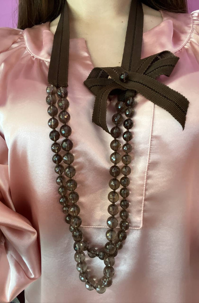 Collana topazio fumè con fiocco