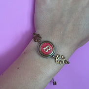 Bracciale con iniziale B
