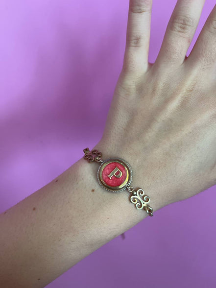 Bracciale con iniziale P