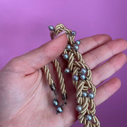 Collezione Intreccio - cordone di seta con perle grigie coltivate