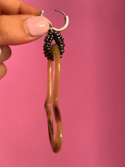 Orecchini con corno a forma di cuore e ematite