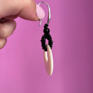 Orecchini corno  e spinello nero  precious  cut