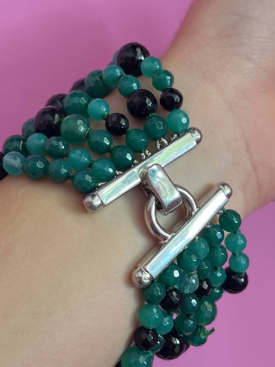 Bracciale multifili - 6 file - agata verde brasiliana, spinello nero precius cut e onice
