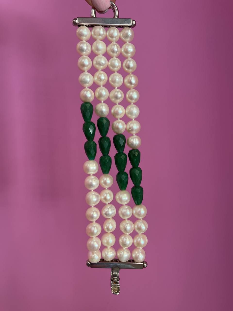 Bracciale multifili - 4 fili - giada verde e perle coltivate bianche
