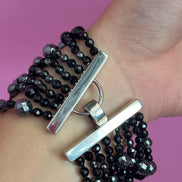 MAGNIFICO Bracciale multifili - 8 file - onice e ematite